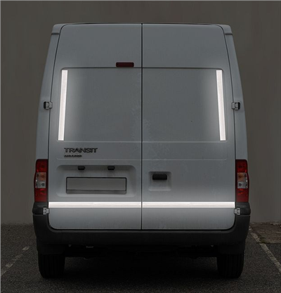 01539 Samolepící páska reflexní 1m x 5cm bílá