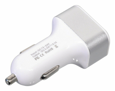 07407 Zástrčka 3xUSB 12-24V 5V/3100mA