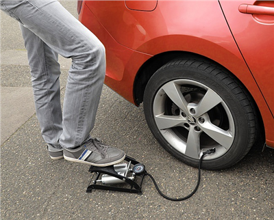 09154 Hustilka nožní s manometrem dvoupístová TÜV/GS 2x120mm