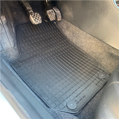 Gumové autokoberce Škoda Fabia II. 2007-2014
