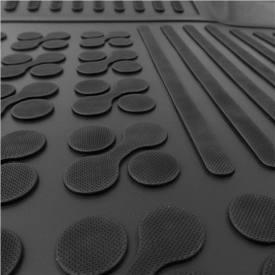 Gumové autokoberce Fiat Doblo 2010-2022 (přední, 3 místa)