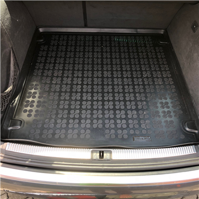 Gumová vana do kufru Audi A4 2000-2008 (combi)