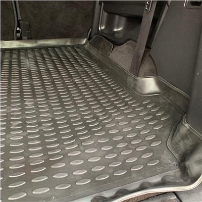 Gumová vana do kufru Land Rover Discovery III. 2004-2009