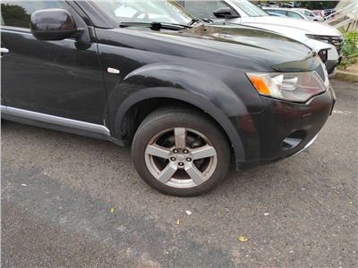 Lemy blatníků Mitsubishi Outlander II. 2006-2012 (dlouhá verze)