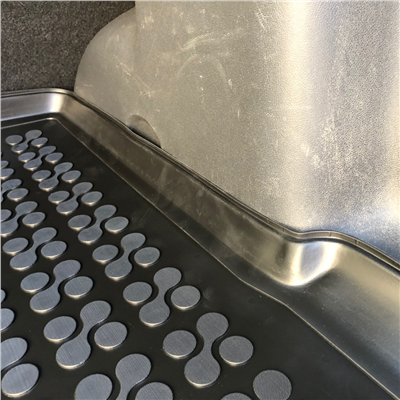 Gumová vana do kufru Dacia Duster 2010-2018 (4x4)