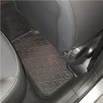 Gumové autokoberce Mercedes CLA-Class 2013-2019 (C117)