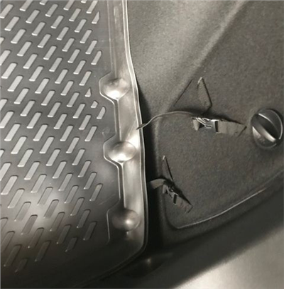 Gumová vana do kufru Mazda 3 2013-2019 (hb)