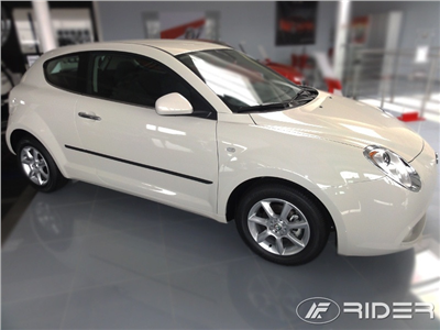 Boční ochranné lišty Alfa Romeo MiTo 2008-2018 (hatchback)