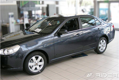 Boční ochranné lišty Chevrolet Epica 2006-2011 (sedan)