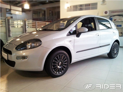 Boční ochranné lišty Fiat Punto III. 2012- (hatchback)
