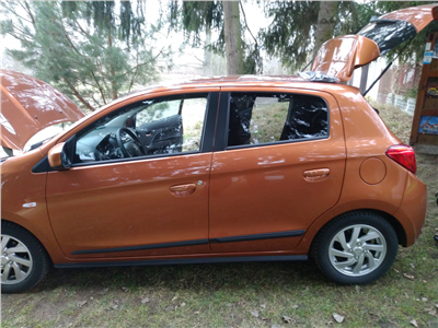 Boční ochranné lišty Mitsubishi Space Star 2012- (hatchback)