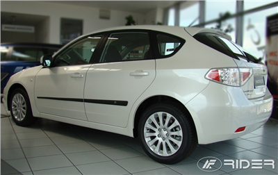 Boční ochranné lišty Subaru Impreza 2007-2011 (hatchback)