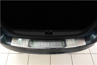 Ochranná lišta hrany kufru Škoda Yeti 2013-2017 (pouze 4x4 a verze Outdoor, matná)