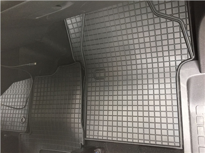 Gumové autokoberce Citroen Jumpy 2016- (přední, 2 i 3 místa)