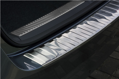 Ochranná lišta hrany kufru Škoda Superb III. 2015-2024 (combi, matná)