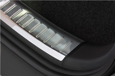 Ochranná lišta hrany kufru VW Tiguan 2007-2015 (matná)