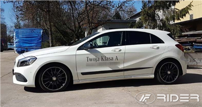 Boční ochranné lišty Mercedes A-Class W176 2012- (hatchback)