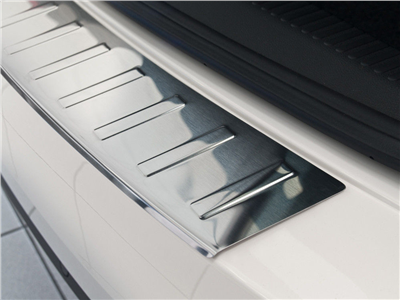 Ochranná lišta hrany kufru Škoda Octavia III. 2013-2017 (combi, matná)