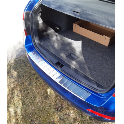 Ochranná lišta hrany kufru Škoda Octavia III. 2013-2017 (combi, matná)