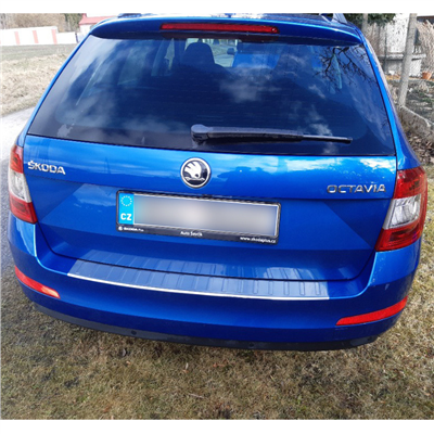 Ochranná lišta hrany kufru Škoda Octavia III. 2013-2017 (combi, matná)