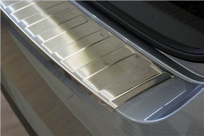 Ochranná lišta hrany kufru Škoda Superb III. 2015-2024 (sedan, matná)