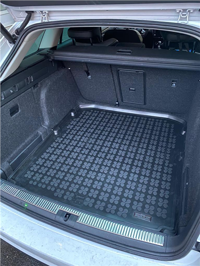 Gumová vana do kufru Škoda Superb III. 2015-2024 (combi, jedno dno)