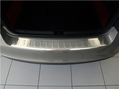 Ochranná lišta hrany kufru Škoda Rapid 2012-2019 (liftback, matná)