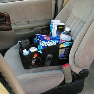 Organizér do auta Console