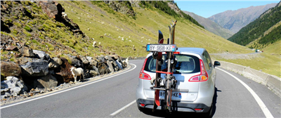 Nosič lyží na tažné zařízení Buzzski