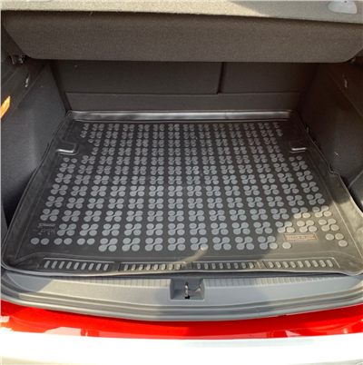 Gumová vana do kufru Dacia Duster 2018- (4x4)