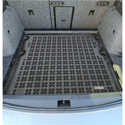 Gumová vana do kufru Škoda Octavia III. 2013-2020 (combi, dolní dno)