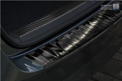 Ochranná lišta hrany kufru Škoda Superb III. 2015-2024 (combi, tmavá, matná)