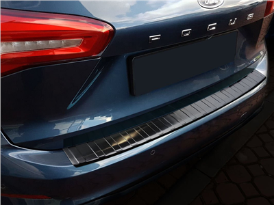 Ochranná lišta hrany kufru Ford Focus 2018-2025 (combi, tmavá, matná)