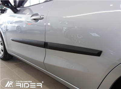 Boční ochranné lišty Mazda 3 2013-2019 (hb i sedan)