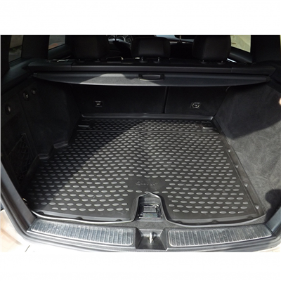 Gumová vana do kufru Mercedes GLK-Class 2008-2015 (X204, s výřezem pro madlo)