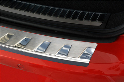 Ochranná lišta hrany kufru Seat Leon 2012-2020 (combi, matná)