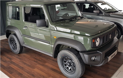 Boční ochranné lišty Suzuki Jimny 2018-