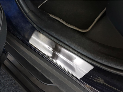 Prahové lišty Toyota Rav4 2019- (matné)