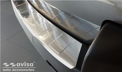 Ochranná lišta hrany kufru Citroen Jumpy 2016- (plastový nárazník, výklopné dveře, matná)