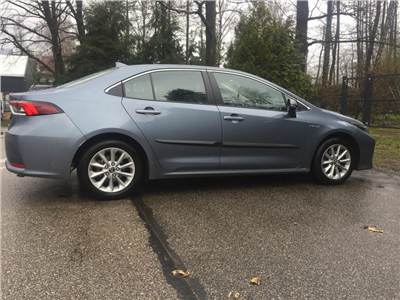 Boční ochranné lišty Toyota Corolla 2018- (combi)