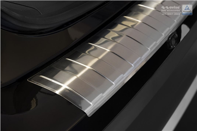 Ochranná lišta hrany kufru Mitsubishi Outlander 2015-2022 (parkovací senzory, matná)