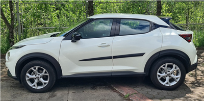 Boční ochranné lišty Nissan Juke 2020-