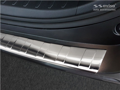 Ochranná lišta hrany kufru Toyota Rav4 2019- (matná)