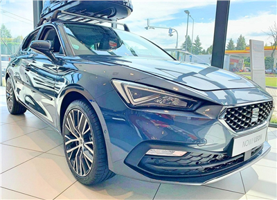 Boční ochranné lišty Seat Leon 2020- (hatchback)
