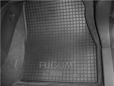 Gumové autokoberce Ford Tourneo Connect 2013-2022 (5 míst)