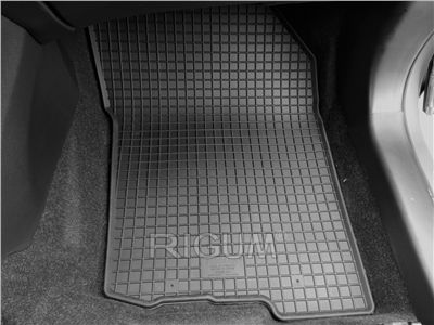 Gumové autokoberce Suzuki S-Cross 2022-