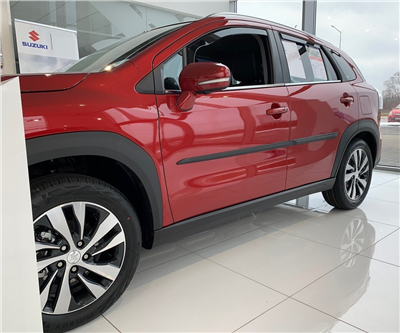 Boční ochranné lišty Suzuki SX4 S-Cross 2022-
