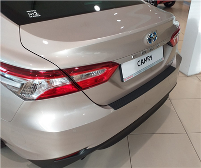 Ochranná lišta hrany kufru Toyota Camry 2017-
