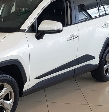 Boční ochranné lišty Suzuki Across 2021-