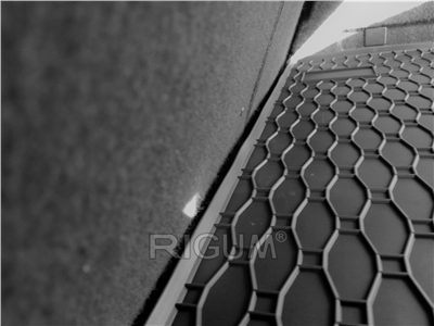 Gumová vana do kufru Opel Astra H 2004-2014 (combi)